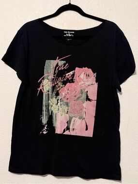 True Religion Black Tee with Pink Floral Graphic 0007